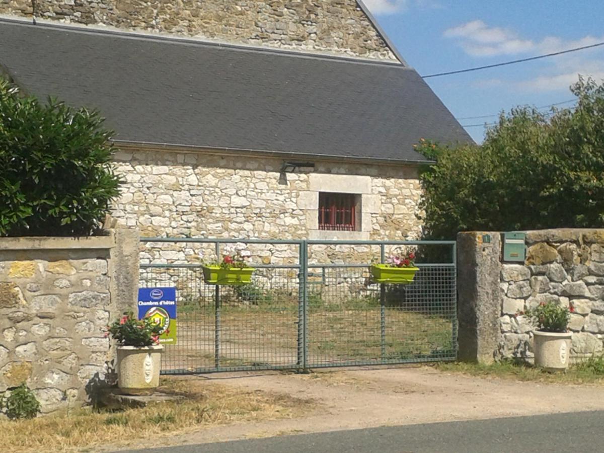 Bed and Breakfast Domaine De La Rue La Berthenoux Exterior foto